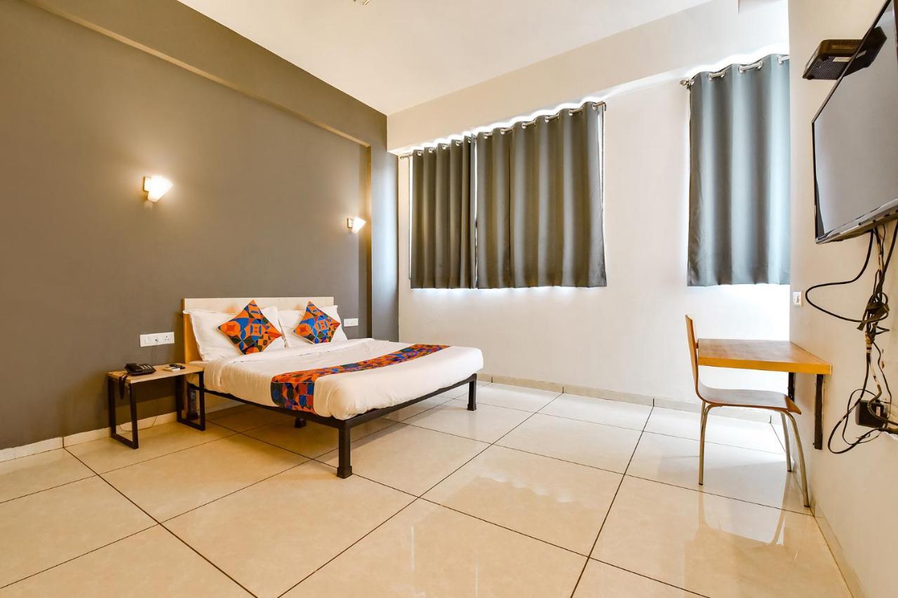 Fabhotel Kaviya - Bopal Amhedabad Dış mekan fotoğraf